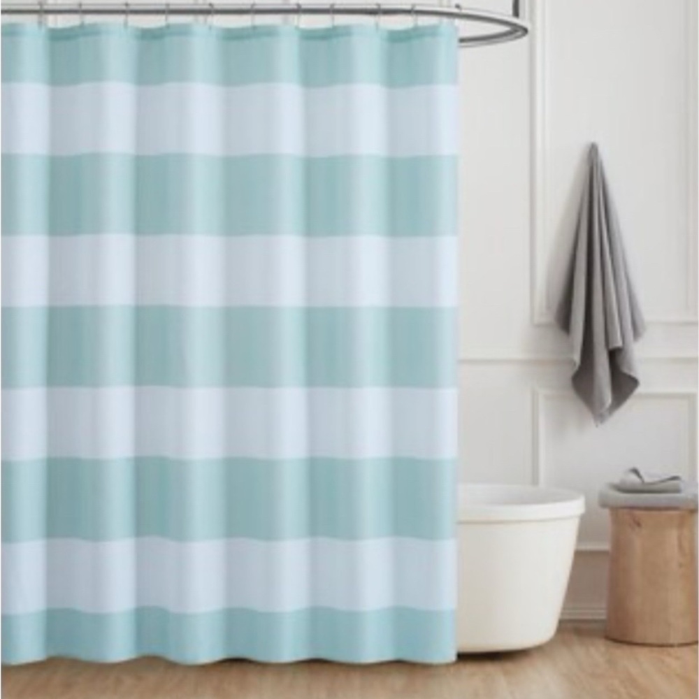 LIKE NEW!!! Shower Curtain